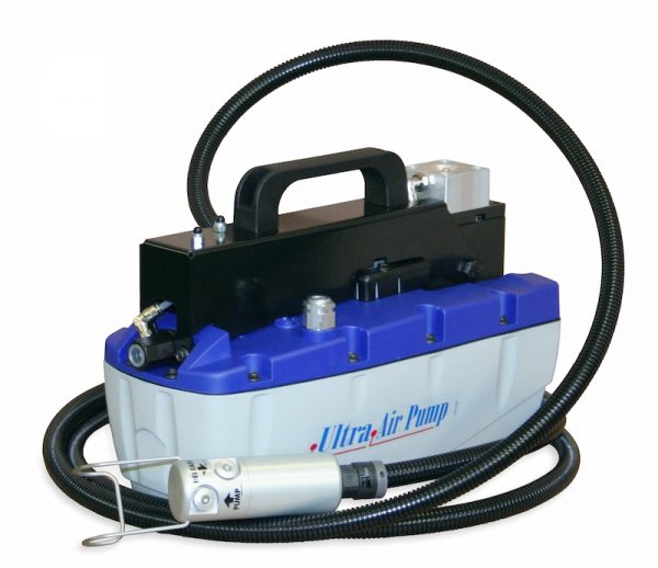 SERIE UPR Pompa pneumoidraulica azionamento con comando a distanza pressione fino a 1000 bar